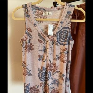 NWT Maurices tank top size small